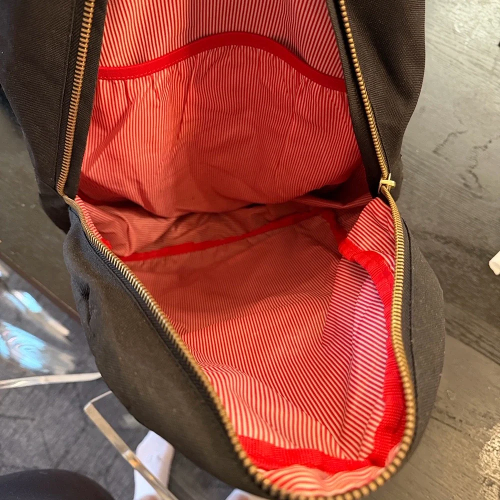 Herschel Supply Company Black Backpack - Picture 3 of 3